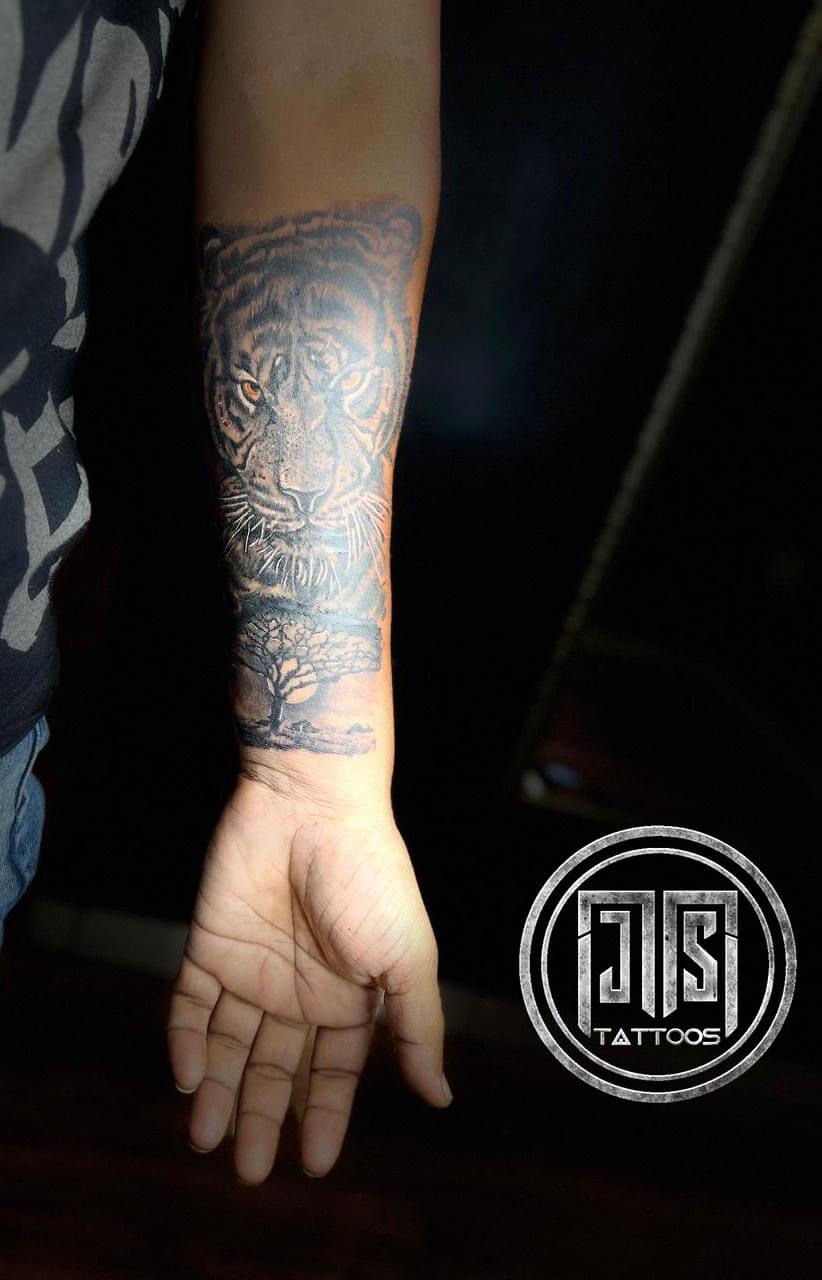 Tiger cover up tattoo specialist Delhi